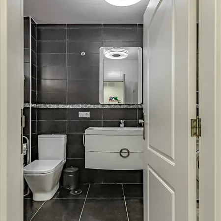 Luxury 2bedroom Sea View Διαμέρισμα *