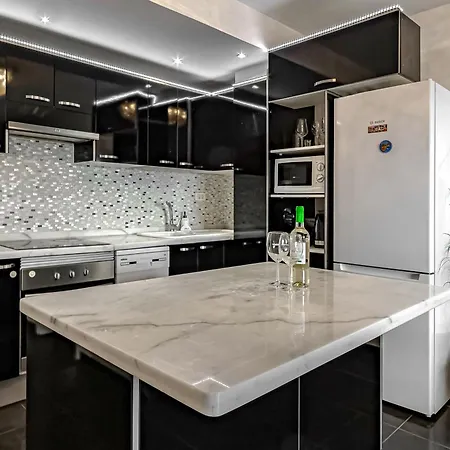 Luxury 2bedroom Sea View *